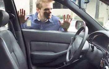 Houston Local Lock And Locksmith Houston, TX 281-670-2360 - 15a-Keys-Locked-In-Car